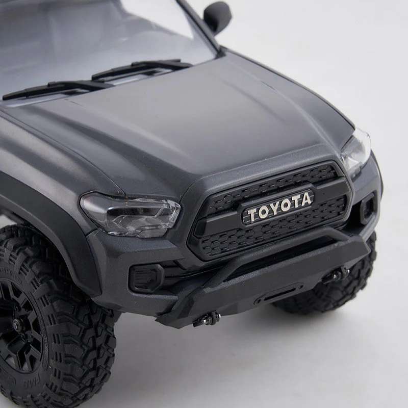 FMS 1:24 FCX24M Toyota Tacoma RTR - Image 16