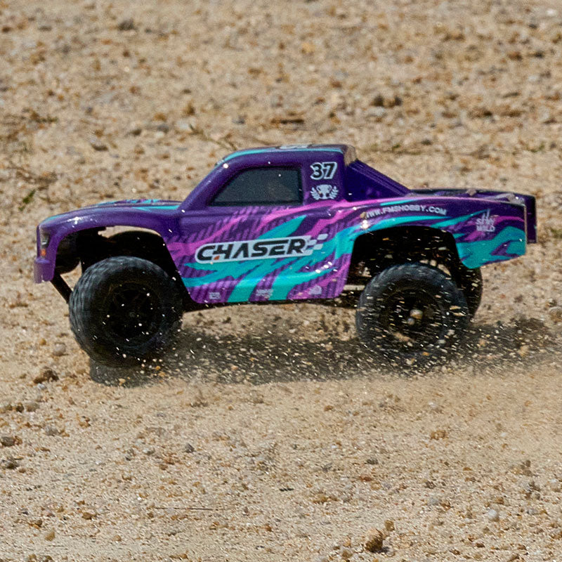 FMS 1:24 FSC24 Chaser Short Course Truck RTR - Image 7