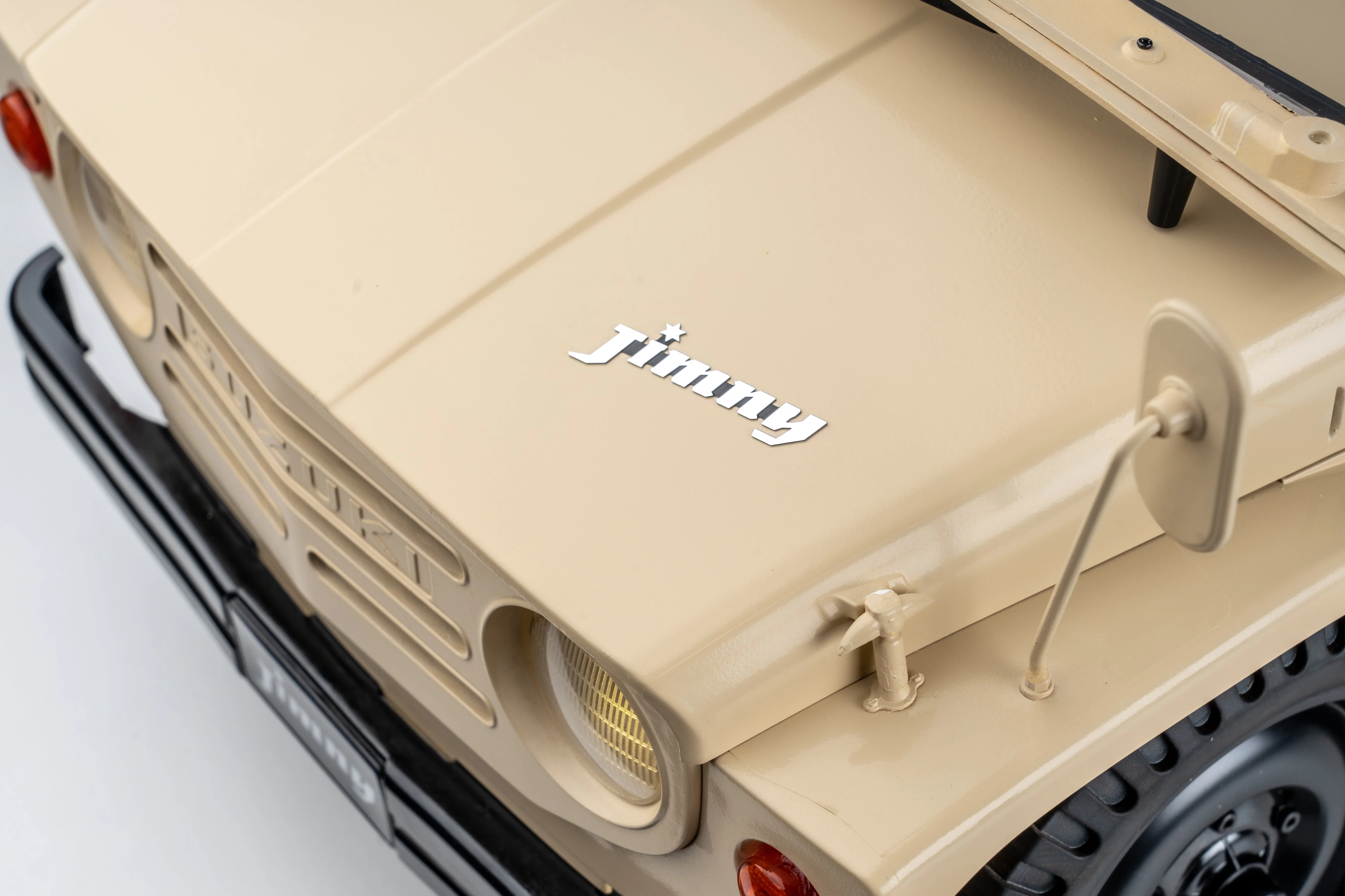 FMS 1:6 JIMNY RS Brown - Image 6